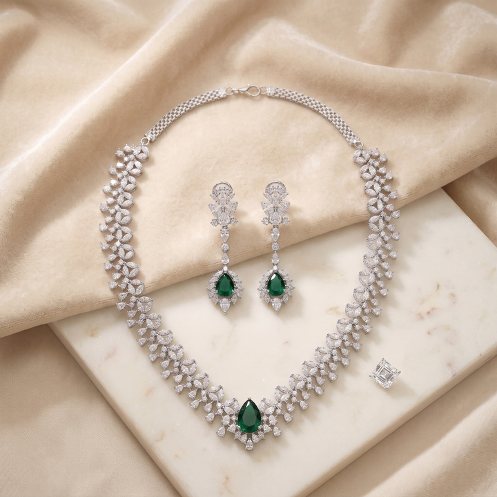 Roli Neckpiece