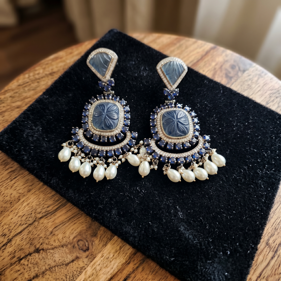 Sila Earrings