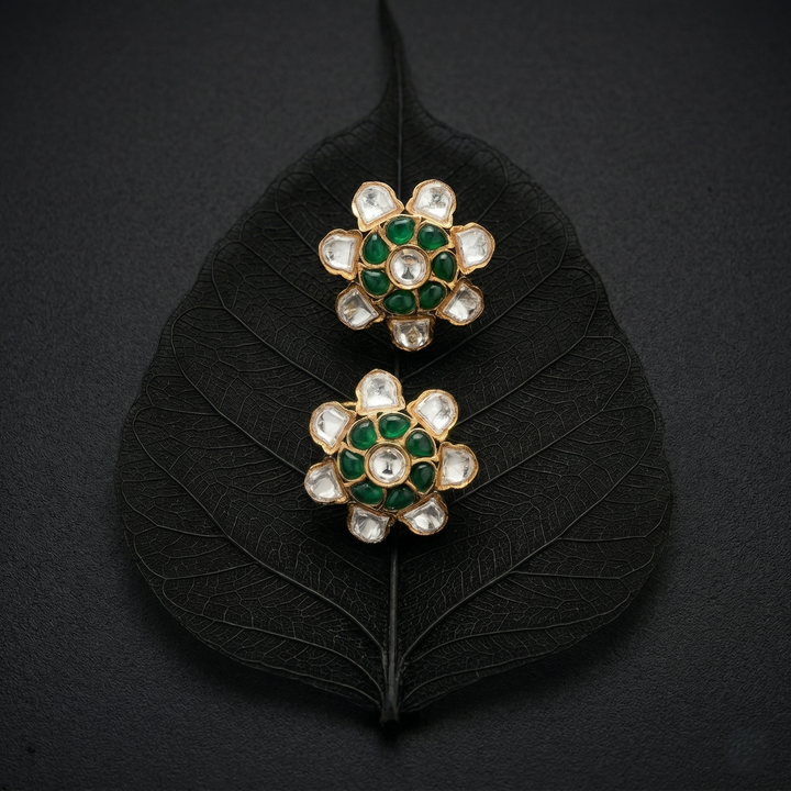 Kaveri Studs