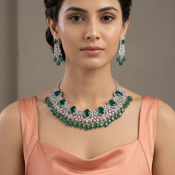 Amya Neckpiece