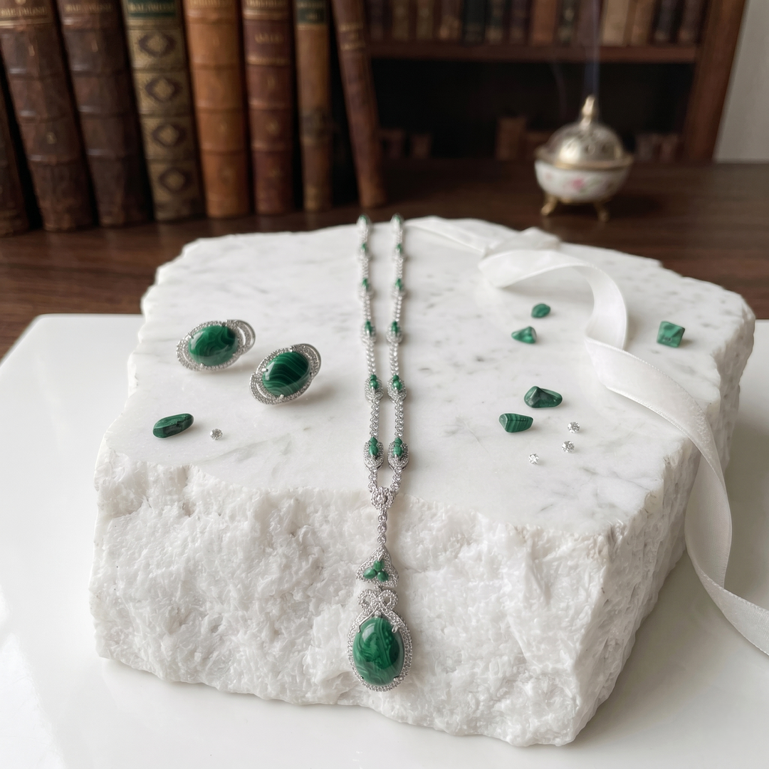 Amaya Neckpiece