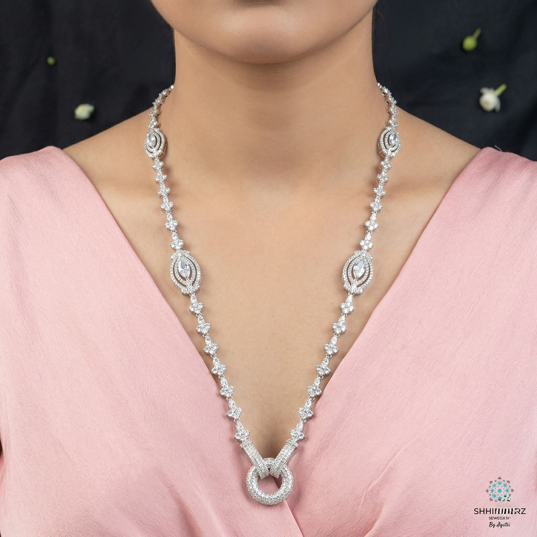 Suha Neckpiece