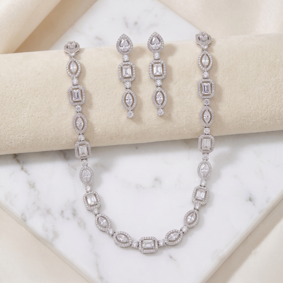 Miasa Neckpiece