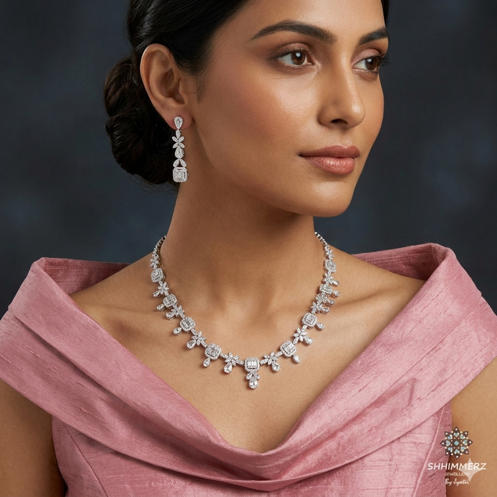 Royna Neckpiece