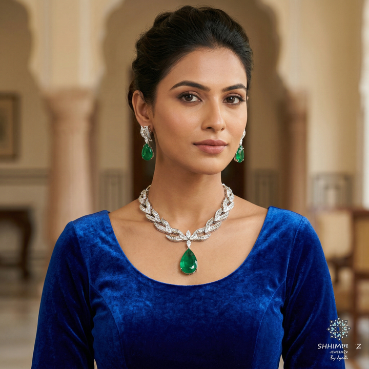 Link Neckpiece .