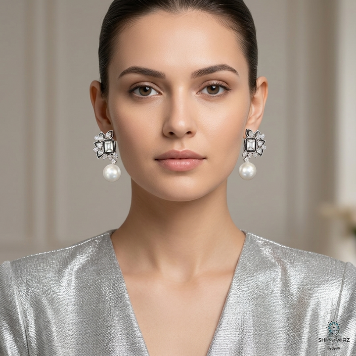 SIRA EARRINGS