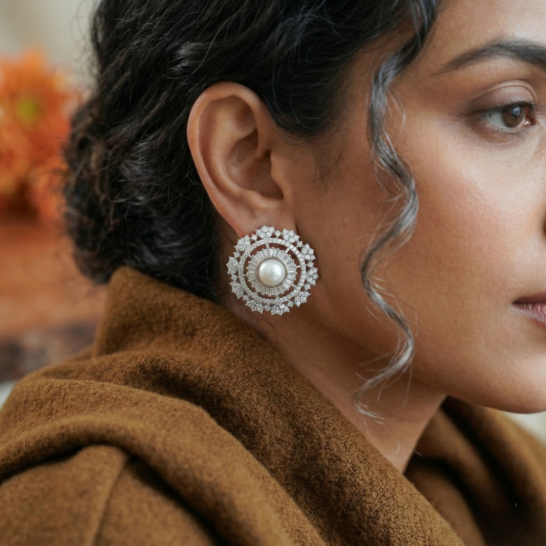 Round Pearl Studs