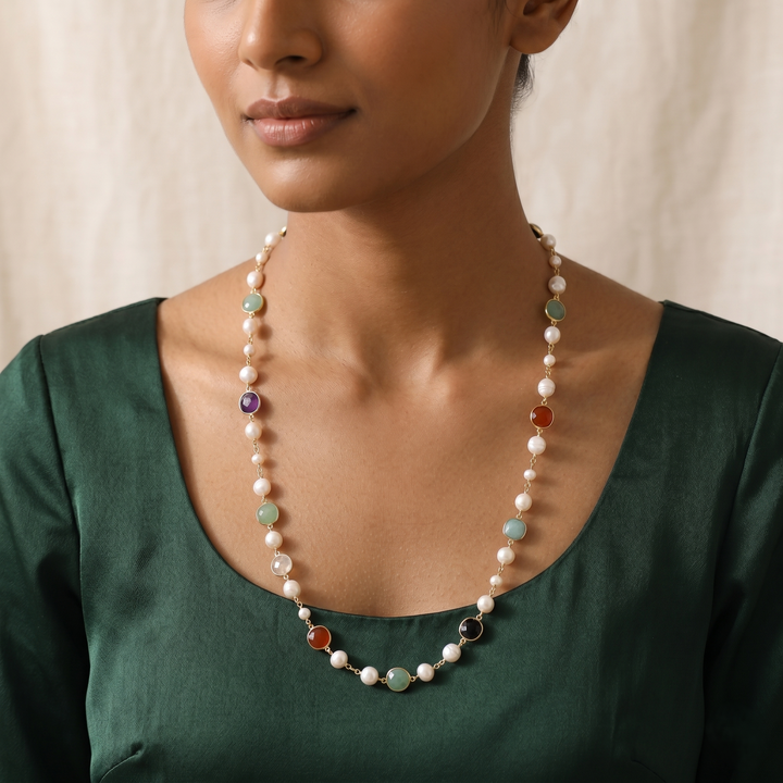 Sayora Neckpiece