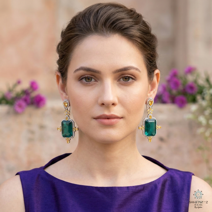 Tasvi Earring