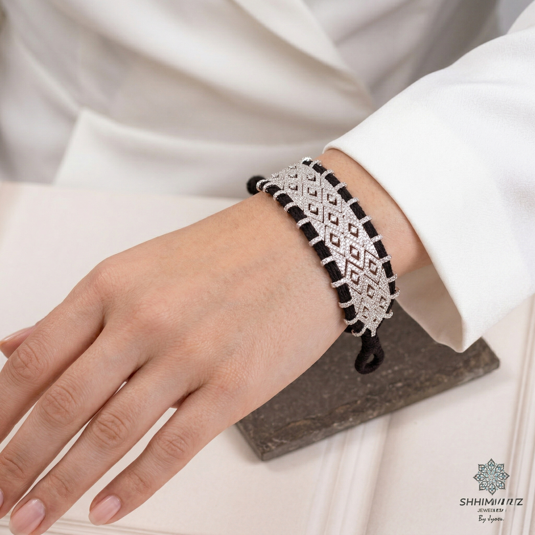 Triangle Woven Handbling .