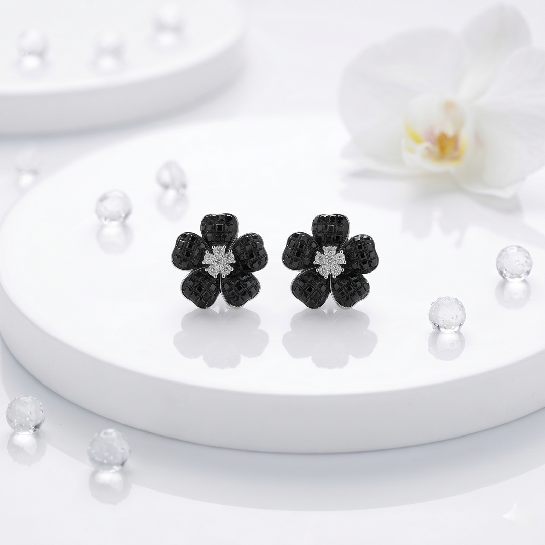 Nori  Earrings