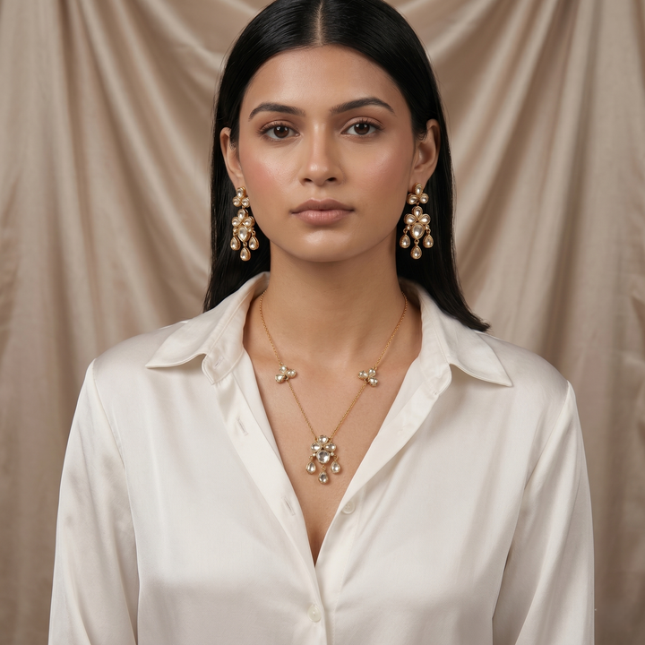 Abha Neckpiece