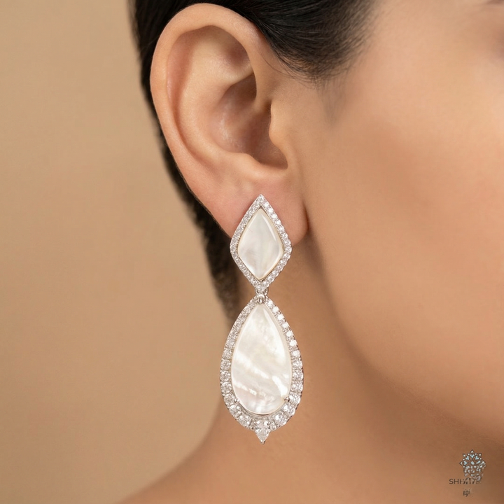 Classic Pearl Earrings
