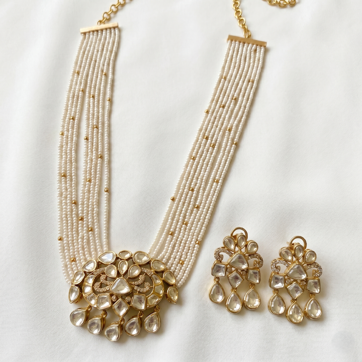 Nina Neckpiece