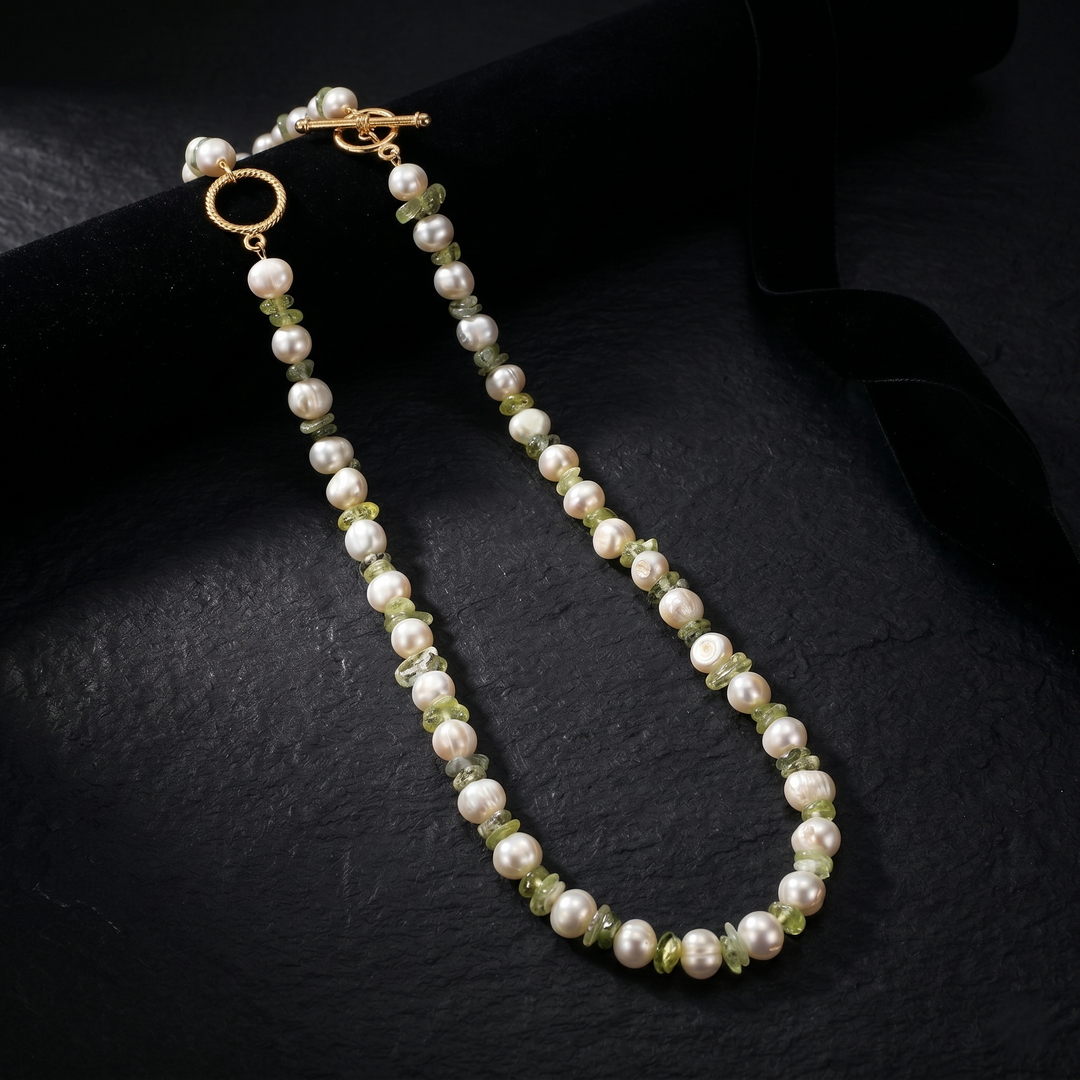 Amoni Neckpiece