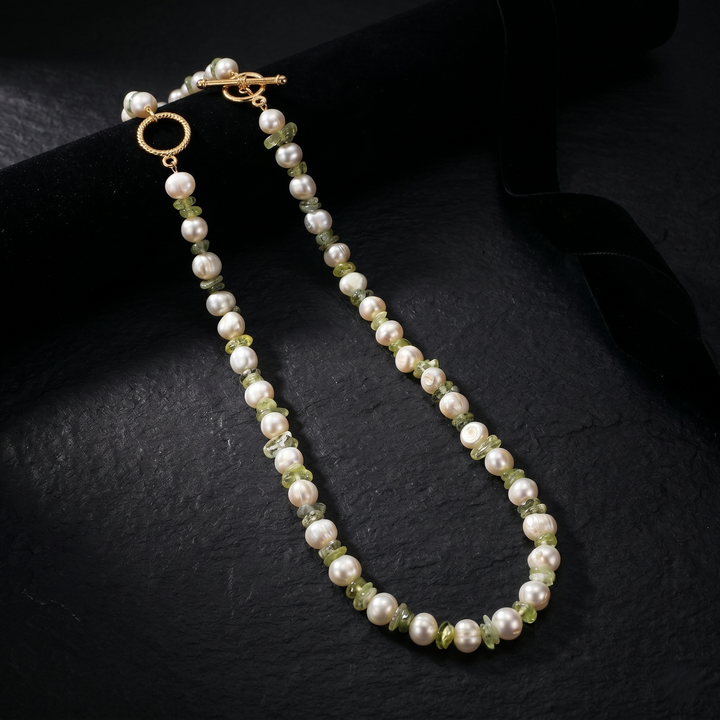 Amoni Neckpiece