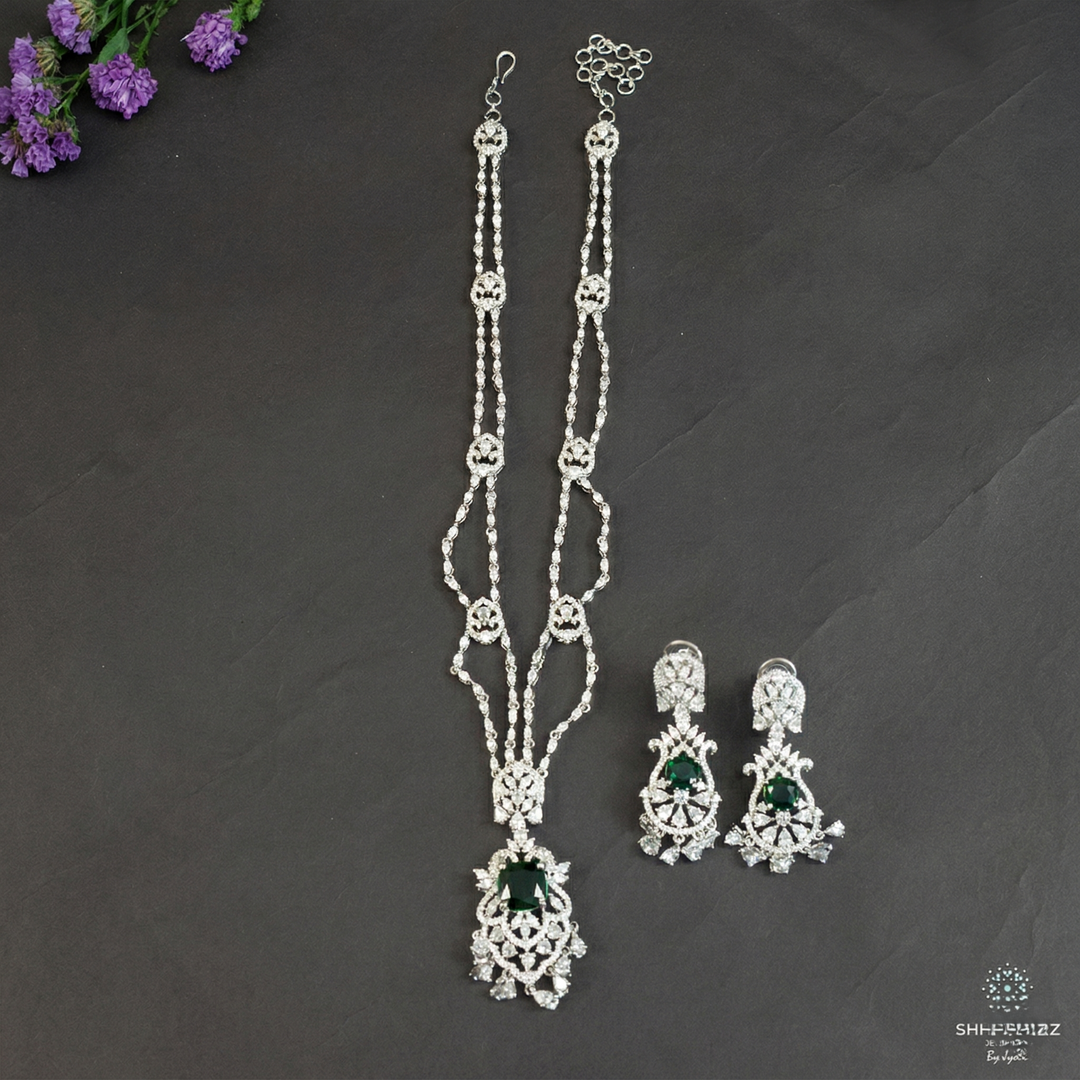 Kiya Neckpiece