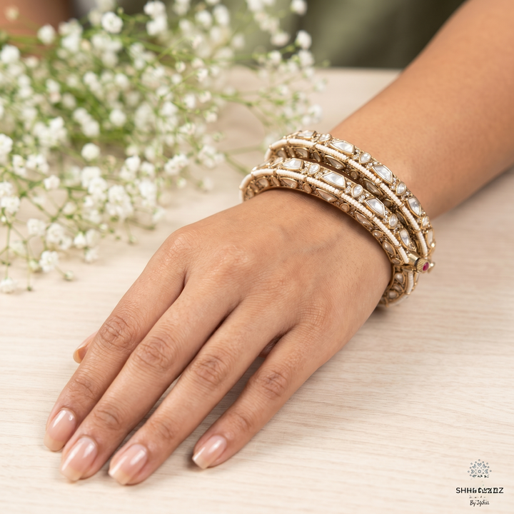 Hima Bangles