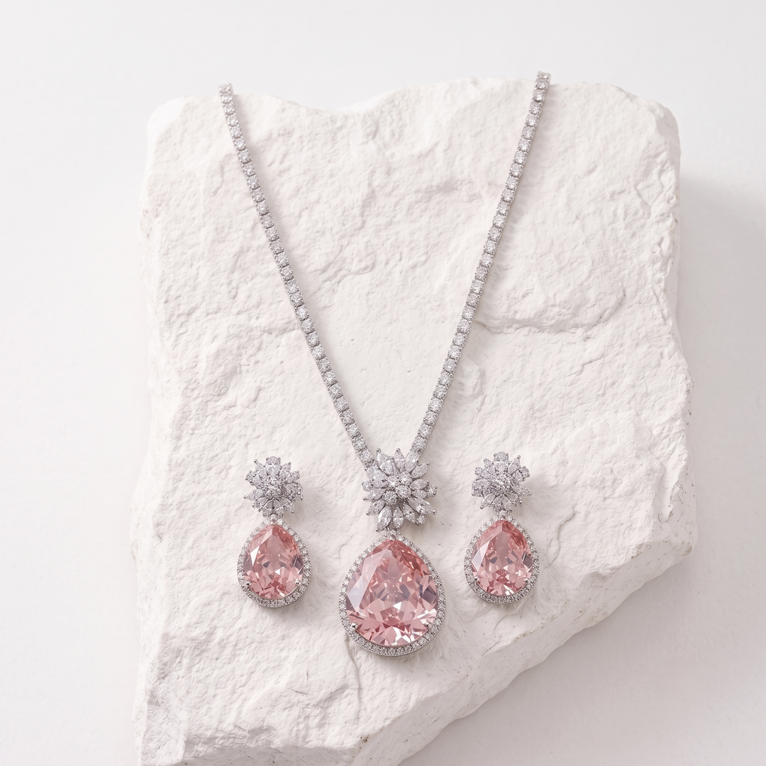 Shobha Neckpiece