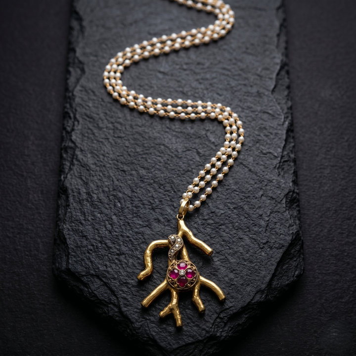 Urvi Neckpiece