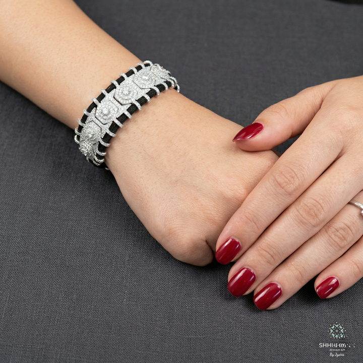 Noomi Bracelet