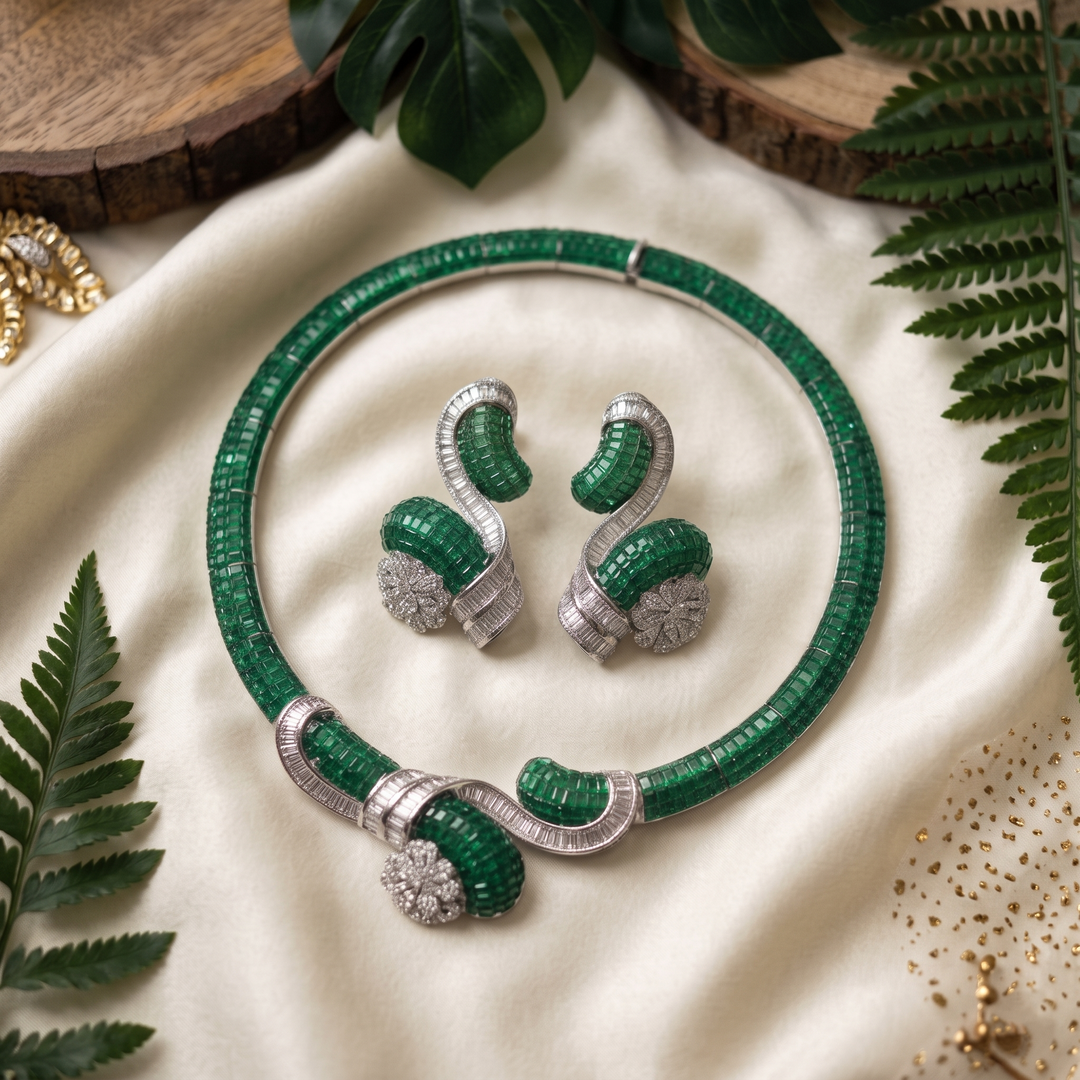 Aahali Neckpiece
