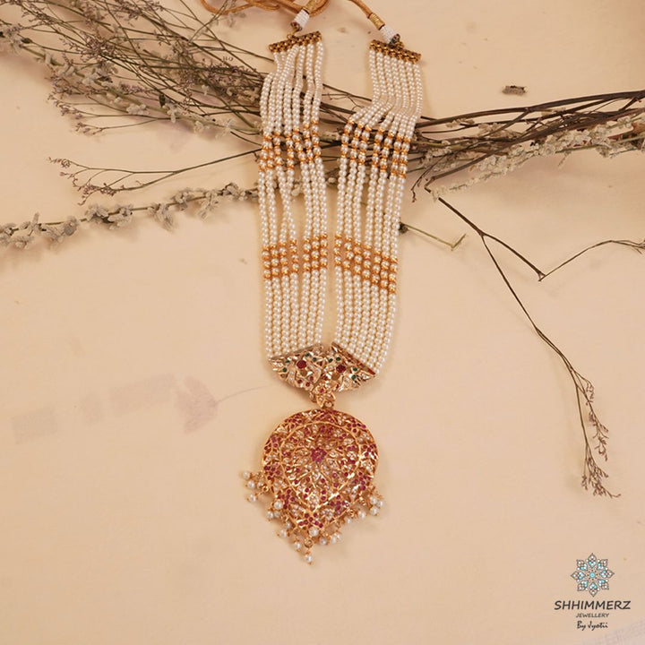 Vintage Long Neckpiece